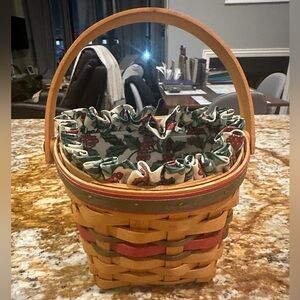 Longaberger 1999 Little Joy Basket with liner and protector